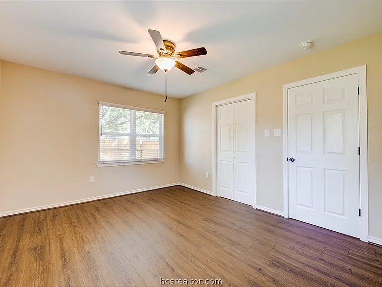 703 Horlock St — Photo 29