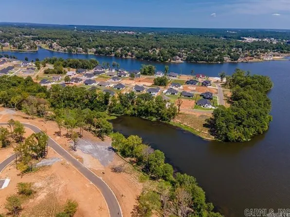 6143 Majestic Waters Dr, Benton, AR 72019