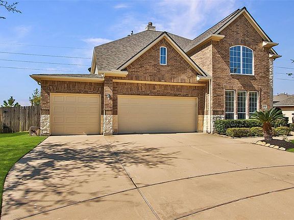 3rd image of 10402 Sandy Cypress Ct
