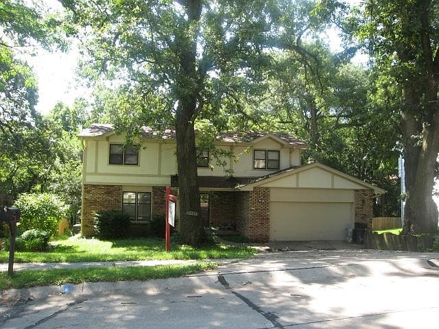1st image of 3703 Lawnwood Dr