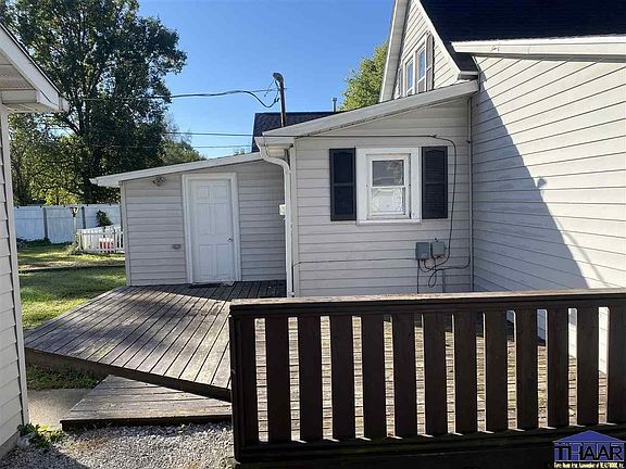 4th image of 1904 S 26th St