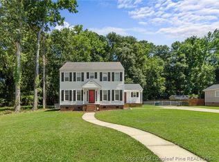 33 Kensington St, Lumberton, NC 28358