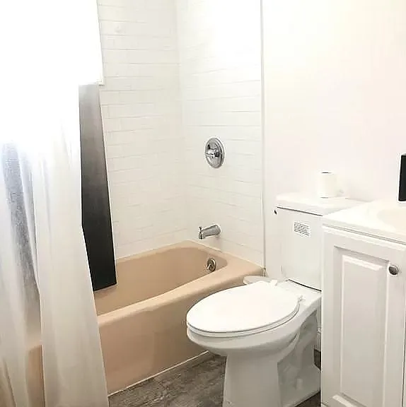 52 Irving St #1B — Photo 4