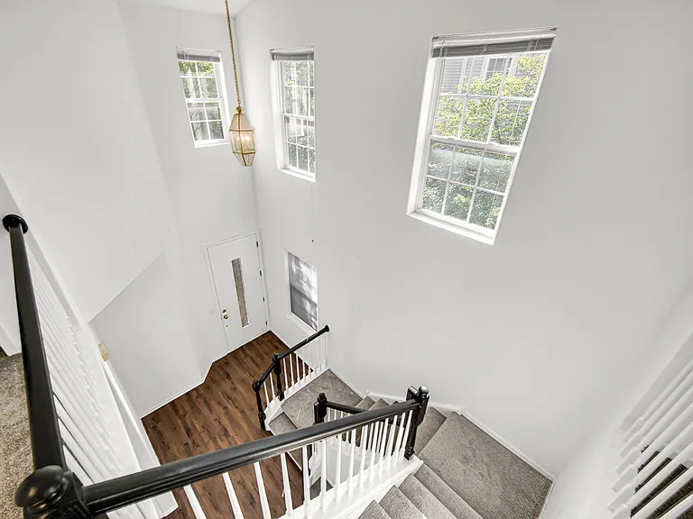 1252 Townes Cir #1252 — Photo 16
