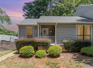 212 Applecross Dr, Cary, NC 27511