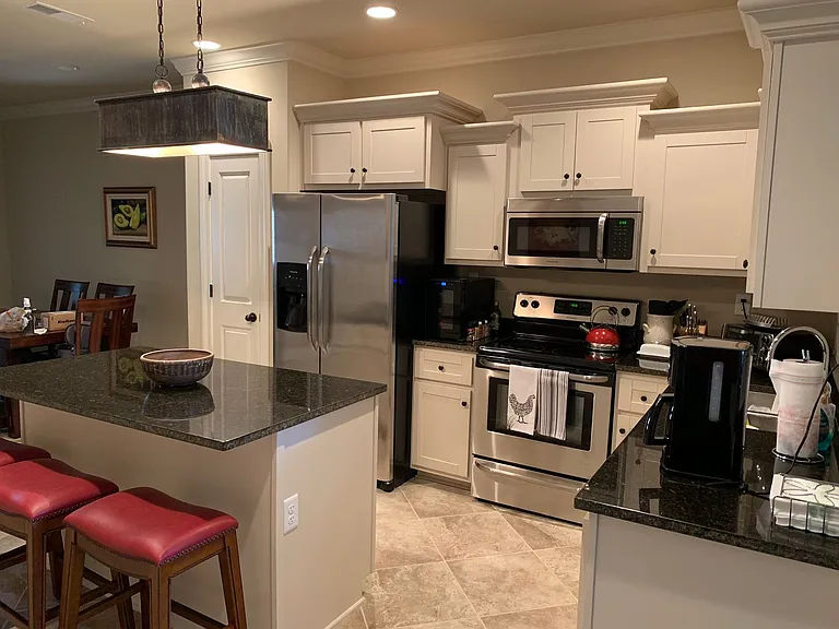 103 Farm View Dr #802 — Photo 6