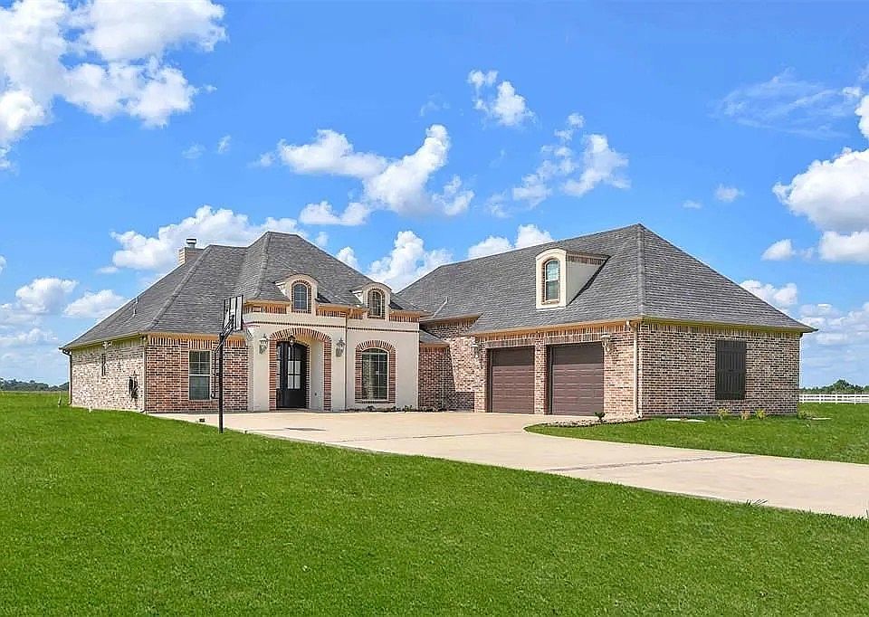 1st image of 10960 Sheila Ct