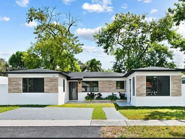 721 SW 5th Ct, Hallandale Beach, FL 33009