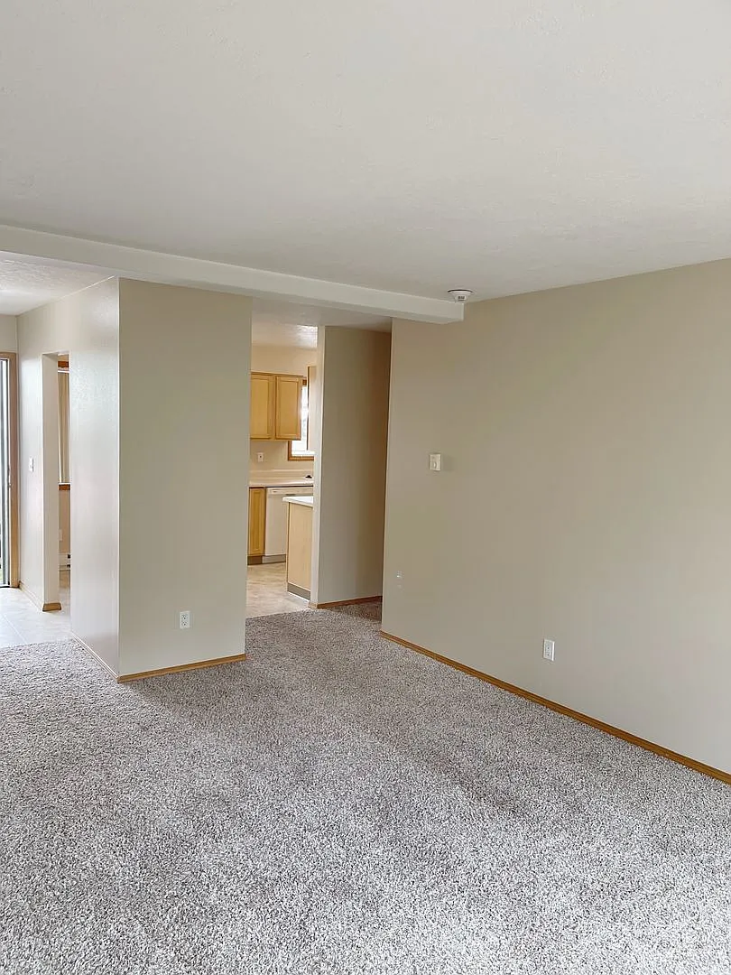 Roxclif Apartments — Photo 4