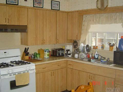 2nd image of 11447 117th St
