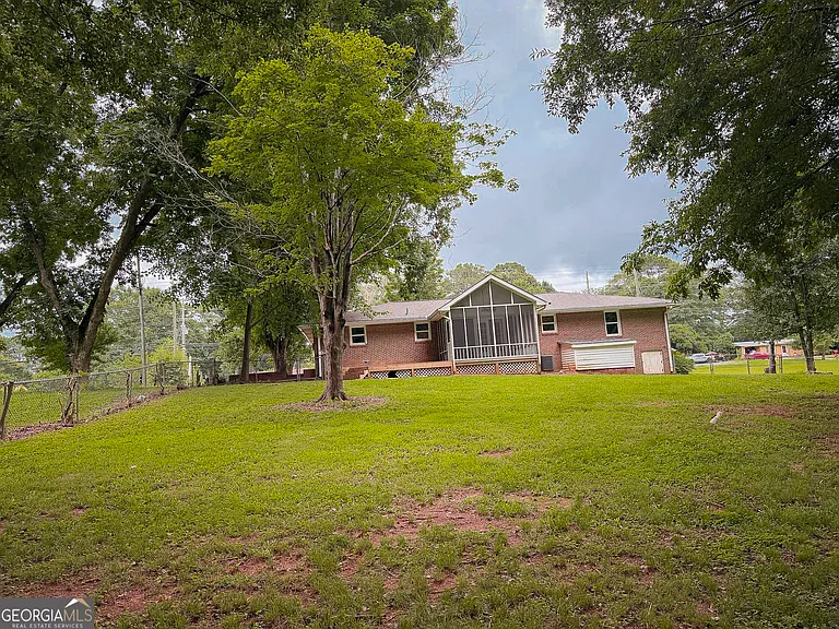 77 Franklin Hwy — Photo 38