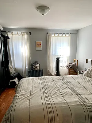 Rented by Corcoran | media 25