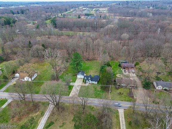 3rd image of 860 Brunsdorph Rd
