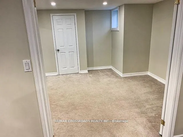 61 Silverbirch Pl — Photo 12
