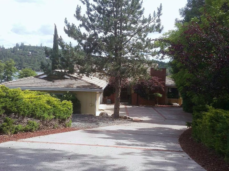 1st image of 18625 Wildflower Dr