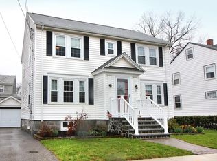 11 Homewood Rd, West Roxbury, MA 02132