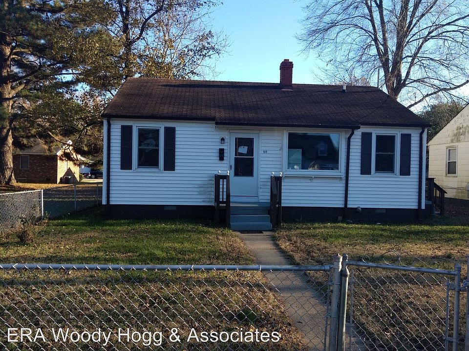 1st image of 109 S Elm Ave