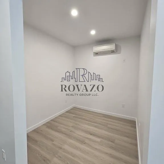 449 Scotland Rd #4E — Photo 11