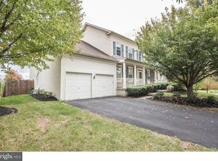 1546 Old Farm Ct, Yardley, PA