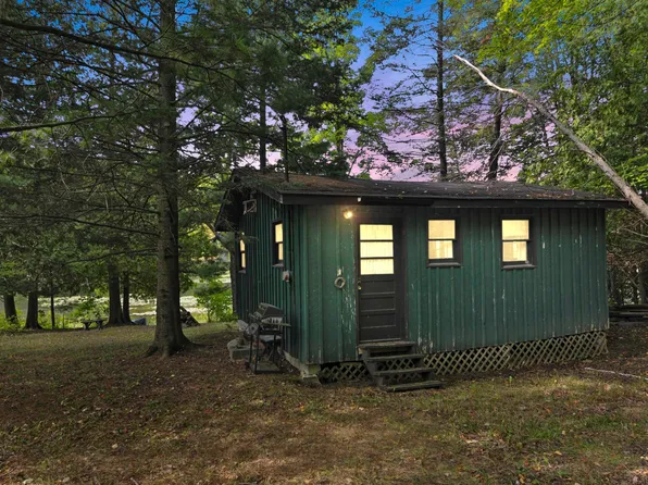 18750 Knapp Rd, Reed City, MI 49677