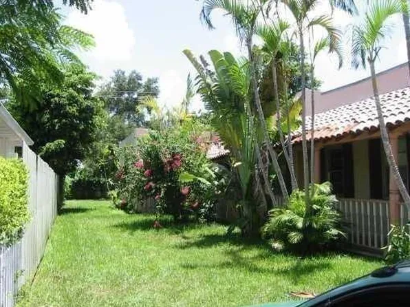 808 SE 6th Ct APT 1-5, Fort Lauderdale, FL 33301