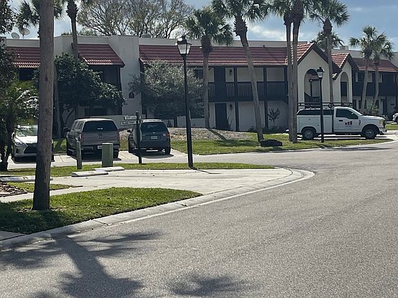 3rd image of 6203 Country Club Dr #F