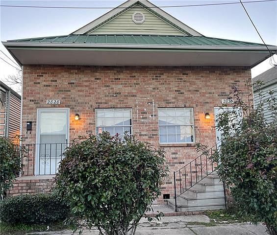 1st image of 2828 1srt St