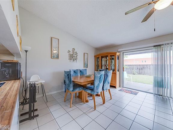 5th image of 1183 Alicante Ave