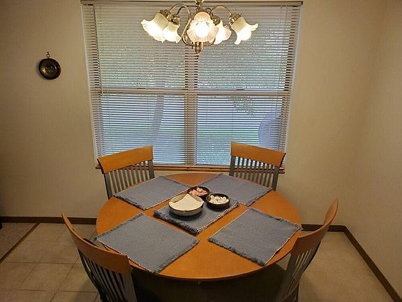 2nd image of 310 Village Creek Dr #1B
