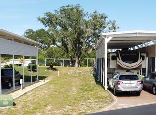 308 Par Pines Blvd, Davenport, FL 33837