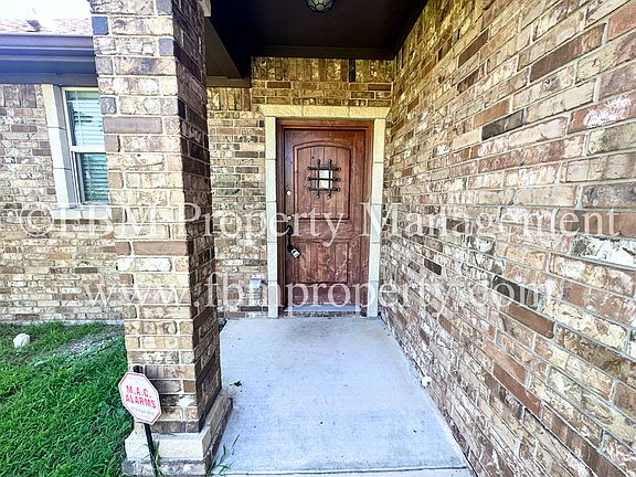 2nd image of 408 Centenial Ave
