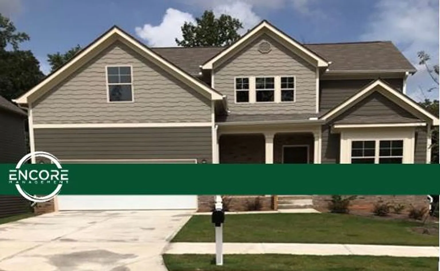 4340 Traipse Path photo 1