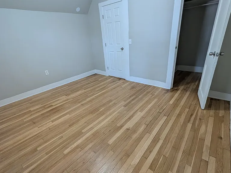 8 Arch St #3A — Photo 3