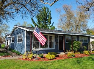 100 E Willow St, Fairbury, IL 61739