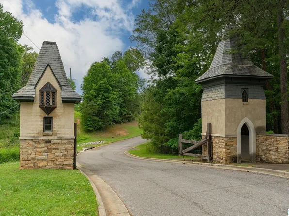 1616 Chateau Crest Ln #2, Birmingham, AL 35216