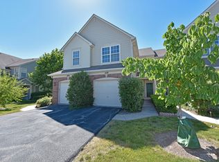1428 Doolittle Ln, Grayslake, IL