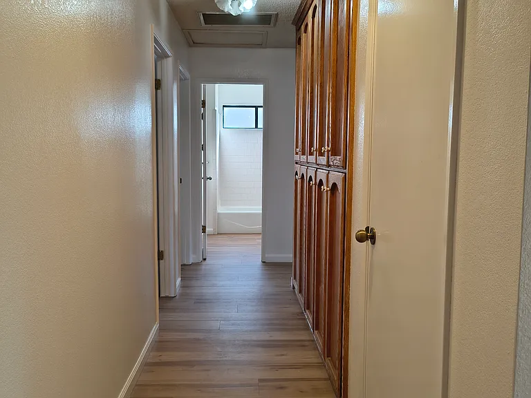 1475 Godell St — Photo 6