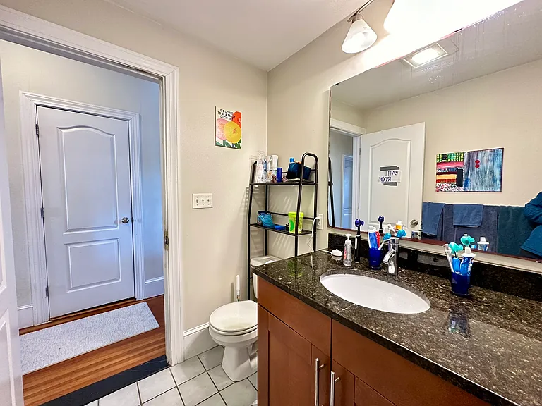 12 Wensley St #3R — Photo 7