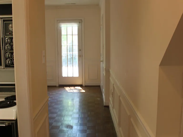 4609 Macarthur Blvd NW #A — Photo 19