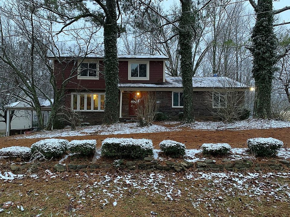 1st image of 712 W 12th St