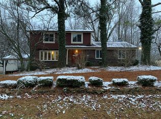 712 W 12th St, Cookeville, TN 38501