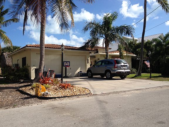2 Car Garage