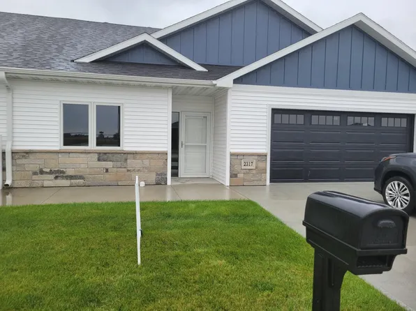 2317 38th St, Columbus, NE 68601