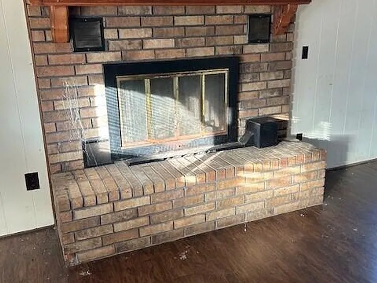 446 Earl Perkins Rd — Photo 3
