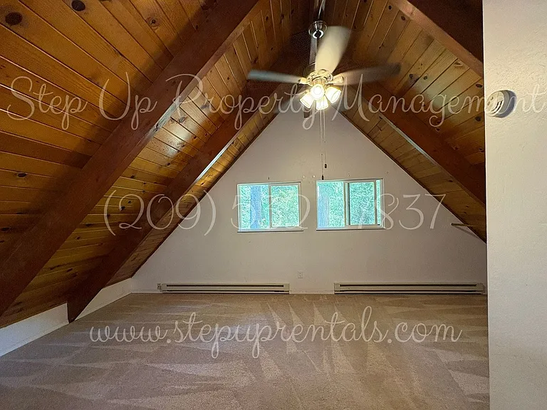 22400 Broken Bough Ln — Photo 12