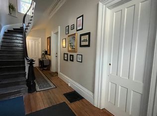 219 Union St APT 5, Schenectady, NY 12305