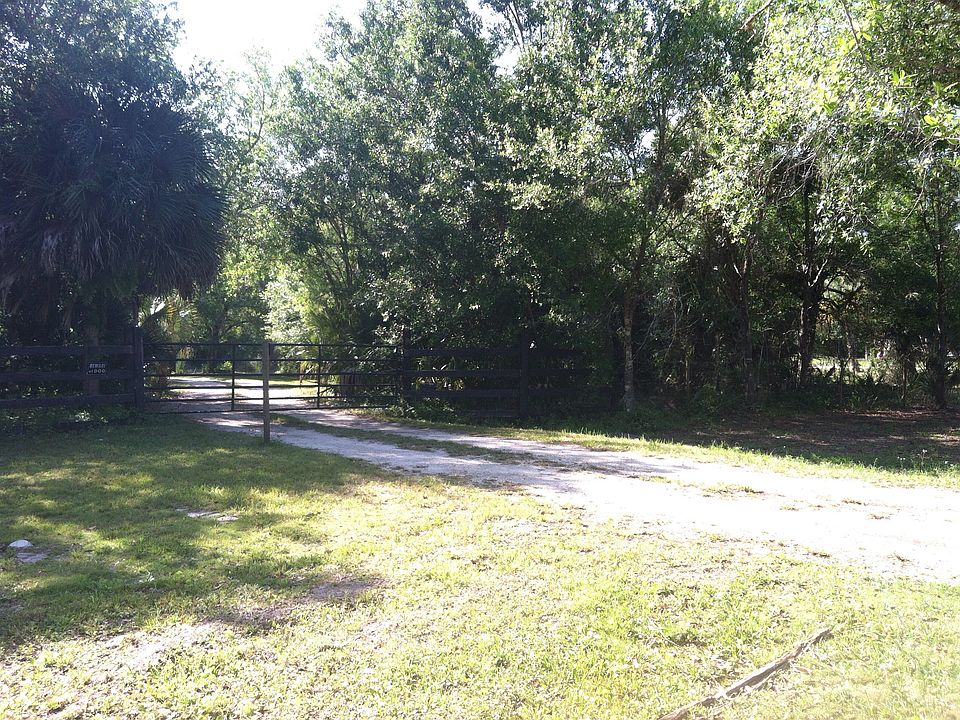 2nd image of 5180 Jackson Rd