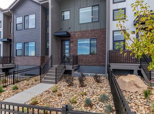 4 Ascent Trl, Englewood, CO 80112