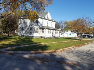 2307 18th St, Emmetsburg, IA 50536