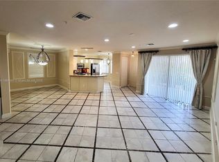 3020 NW 125th Ave, Sunrise, FL 33323